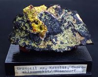 9436 Uranotil etc ca 9x4x5 cm W&ouml;lsendorf area Germany before 1991 (1)